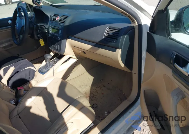 3VWSF71K67M033668: 41701393