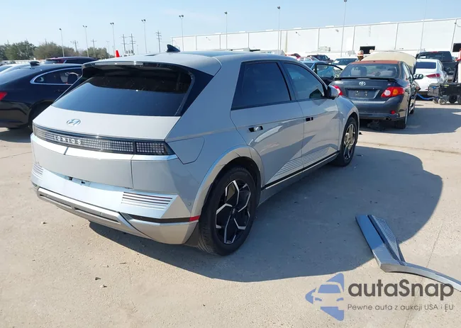 KM8KR4AE8PU224406: 41702494