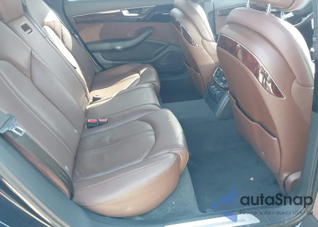 WAURGAFDXDN024993: 41702870