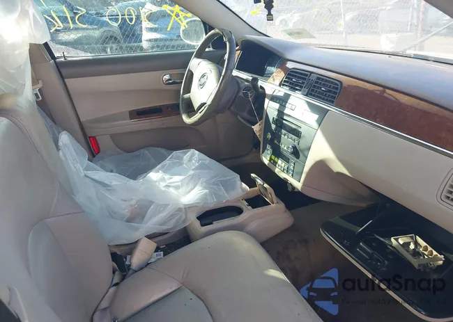 2G4WD582661290531: 41702988