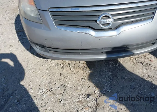 1N4AL21E98C175624: 41703687