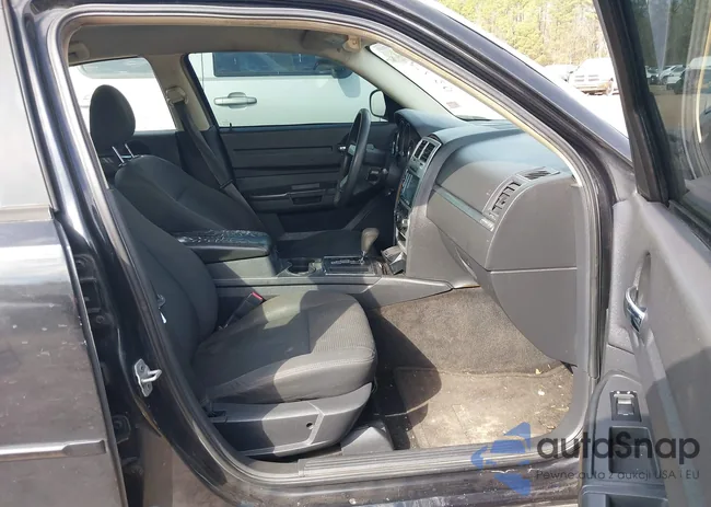 2B3KA43G08H143528: 41703722