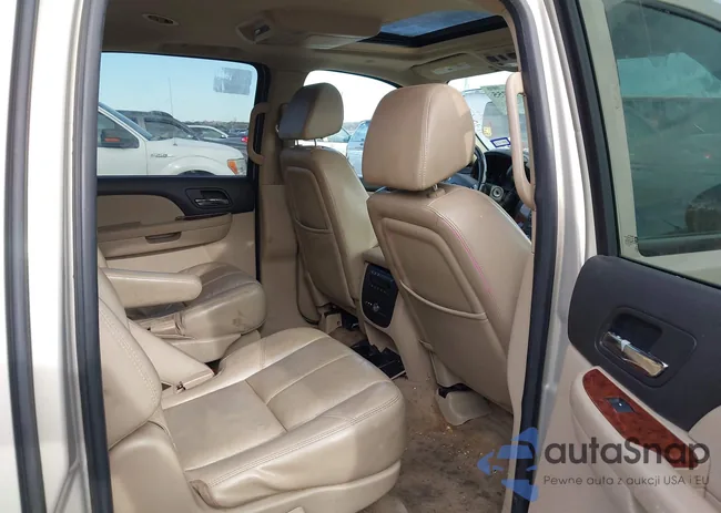 1GNFC16J77R264823: 41703755