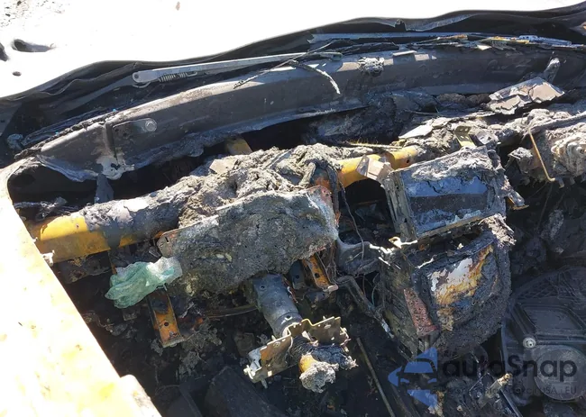 JN1EV7AP7HM740731: 41704342