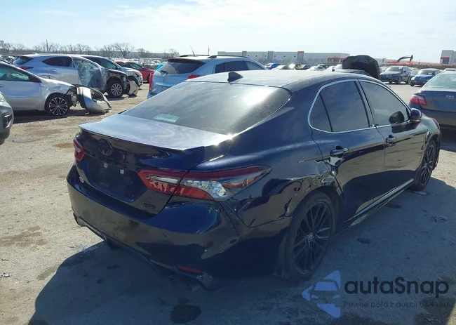 4T1K61AK3MU494703: 41704382