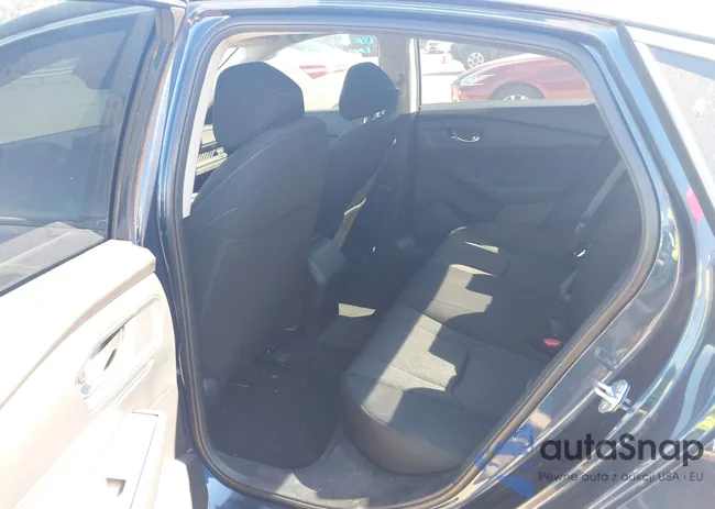 1HGCY1F33RA001164: 41704394