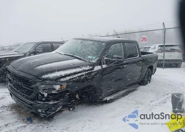 1C6RRFGG9RN208985: 41705580