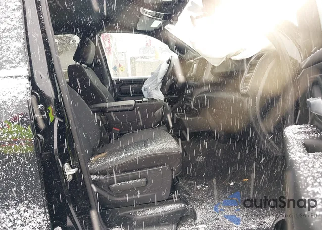 1C6RRFGG9RN208985: 41705580