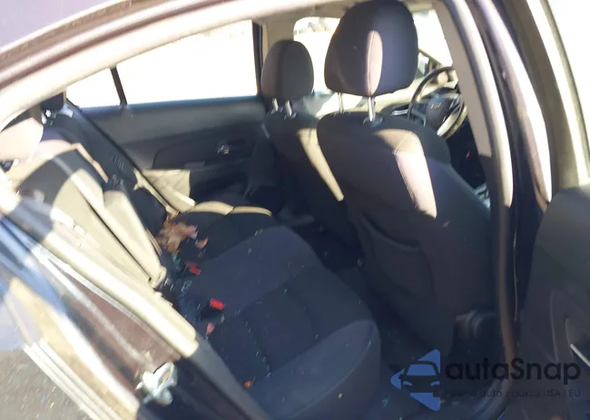 1G1PC5SB0E7422102: 41705212