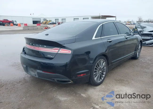 3LN6L2G90DR828343: 41706207