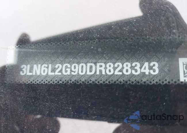 3LN6L2G90DR828343: 41706207