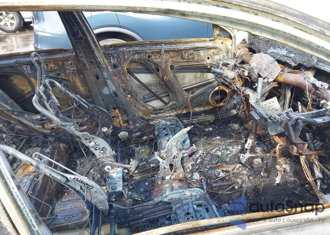 1HGCR2E55FA009073: 41707407