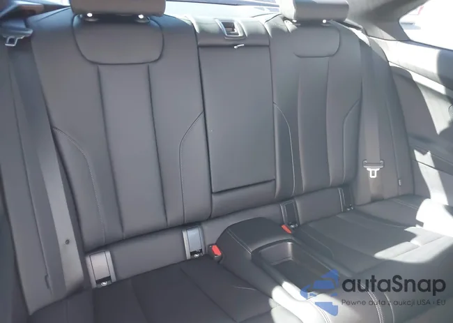 3MW53CM06R8D83628: 41708868