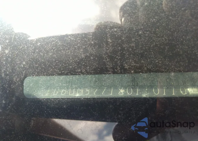 1G6DM577180110110: 41709626