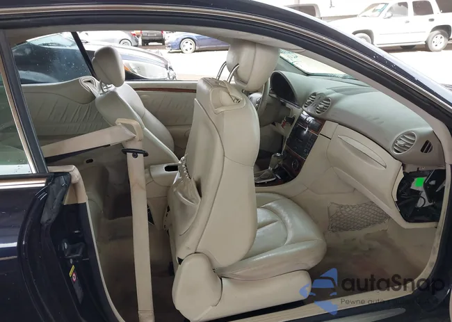 WDBTJ56H18F247202: 41709918