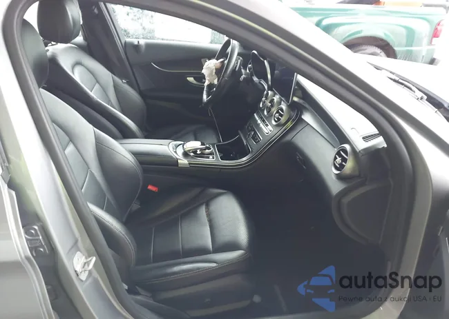 55SWF4JB2GU097101: 41709191