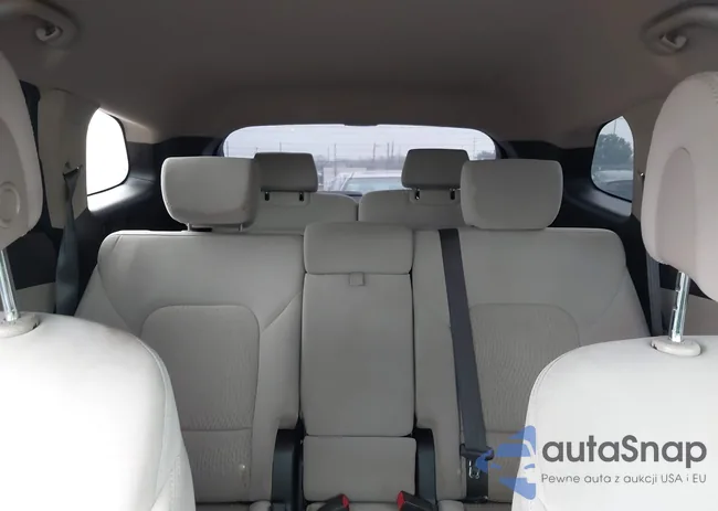 KM8SM4HF9GU153875: 41709193