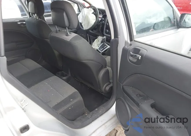 1B3CB4HA0AD575917: 41709405