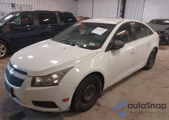 1G1PC5SH4B7307549: 41710526