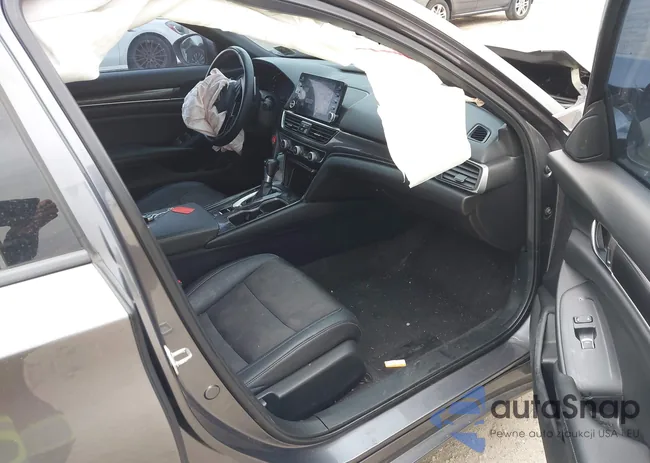 1HGCV1F36KA148903: 41710943