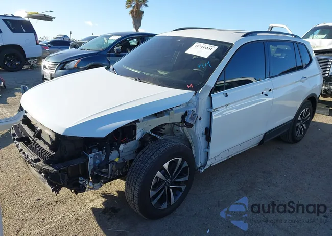 3VVRB7AX2RM080273: 41710201