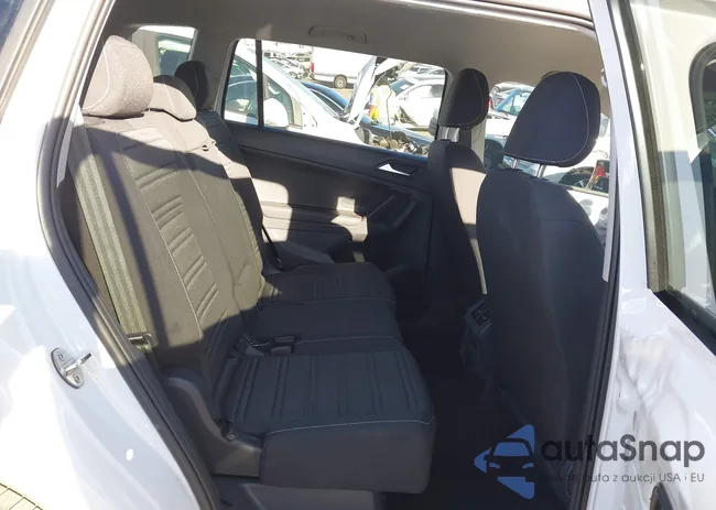 3VVRB7AX2RM080273: 41710201