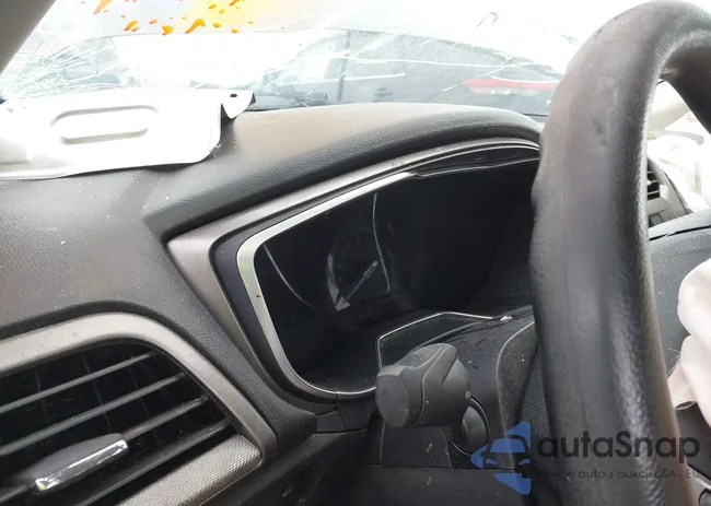 3FA6P0UU3HR327061: 41712054