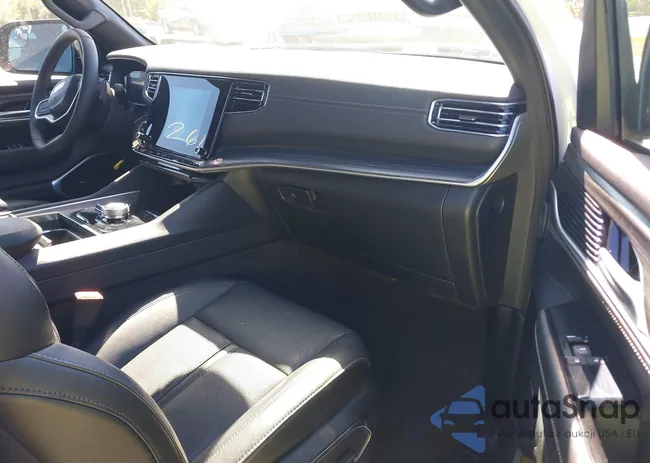 1C4SJSBP4RS131607: 41711232