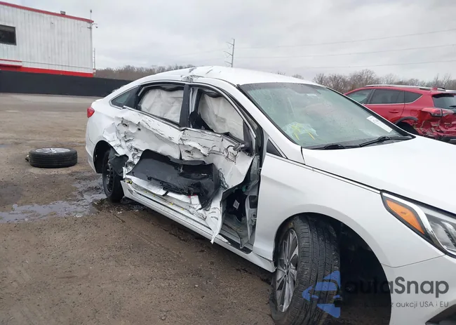 5NPE34AF4FH021338: 41714667