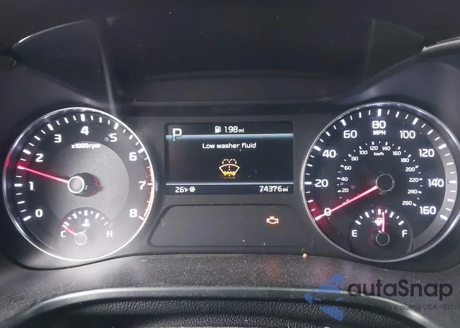 3KPF24AD0PE526871: 41715876