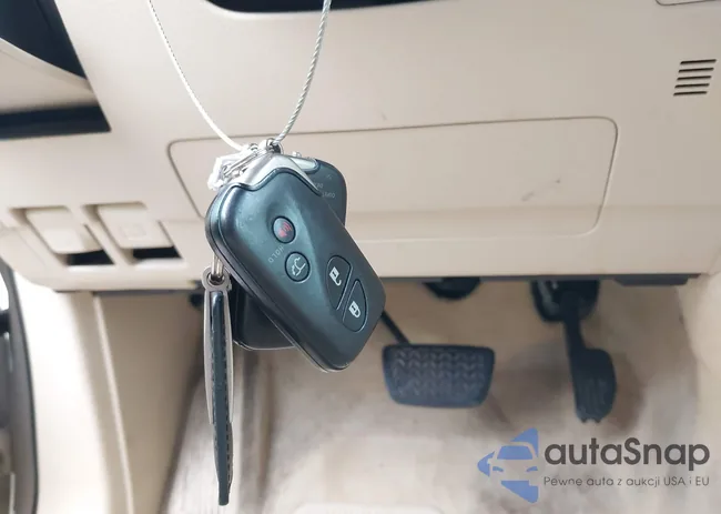 JTJHY7AX7F4181502: 41715963