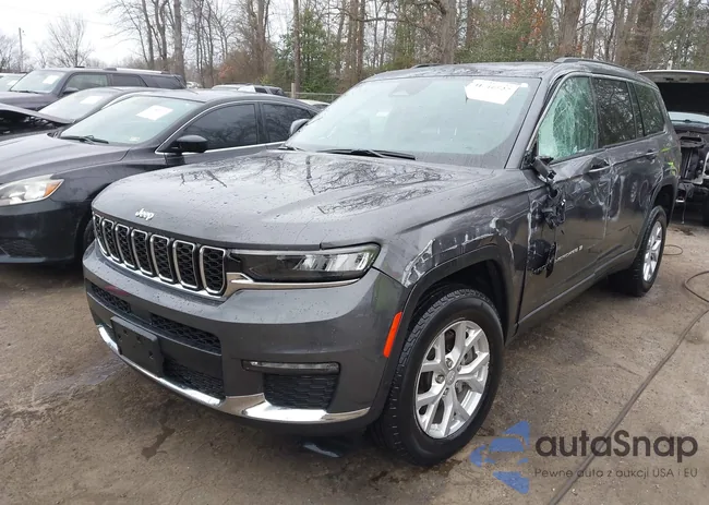 1C4RJKBG3P8842739: 41716527