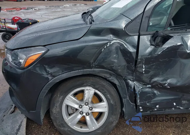 3GNCJNSB2LL128342: 41716670