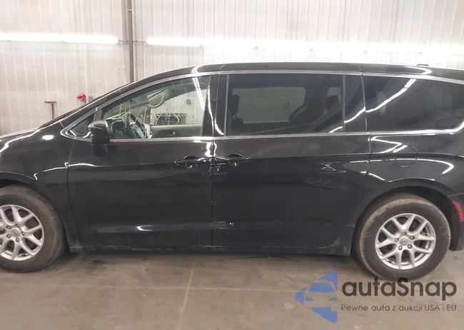 2C4RC1CGXNR223284: 41716748