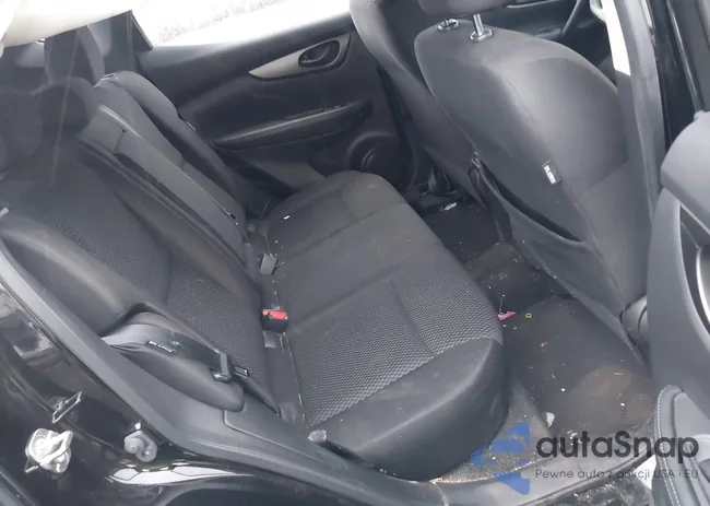 JN1BJ1AW3NW681132: 41716136