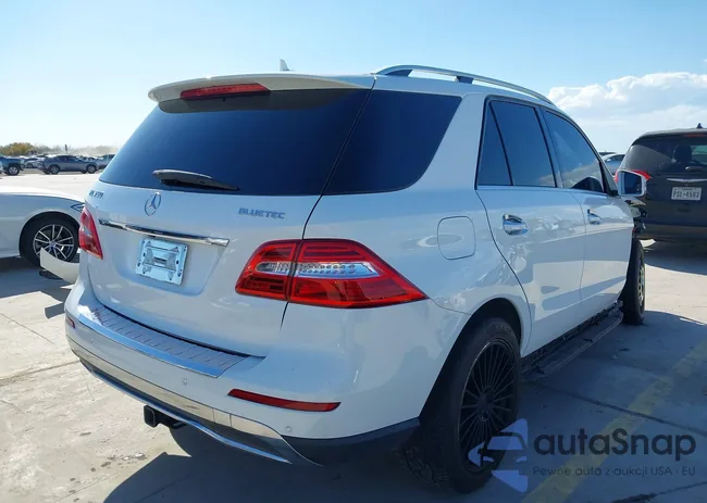 4JGDA2EB4EA316146: 41716311