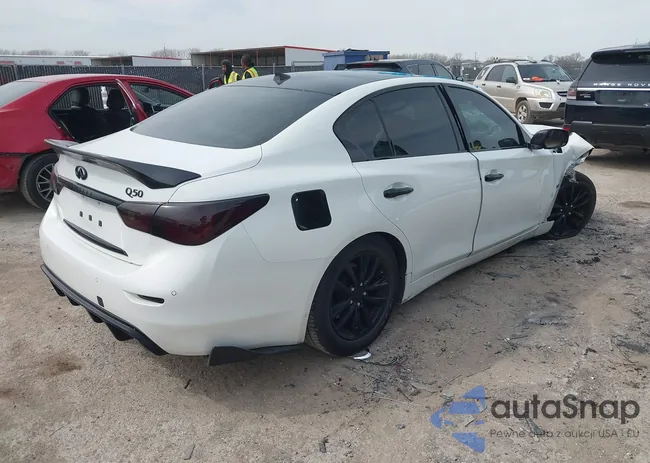 JN1BV7APXFM335981: 41718555