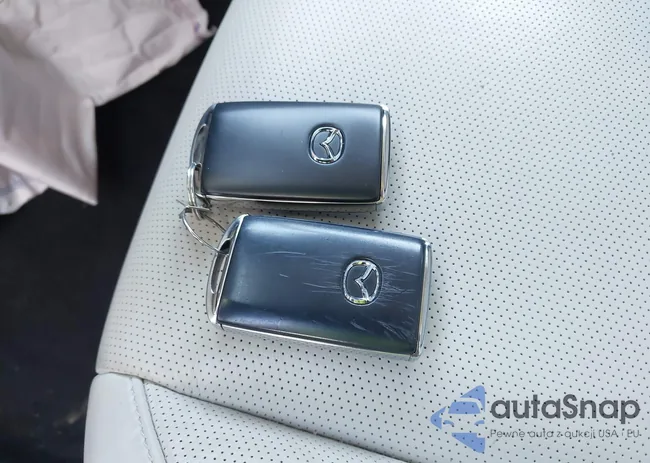 3MVDMBDY3NM425734: 41719589