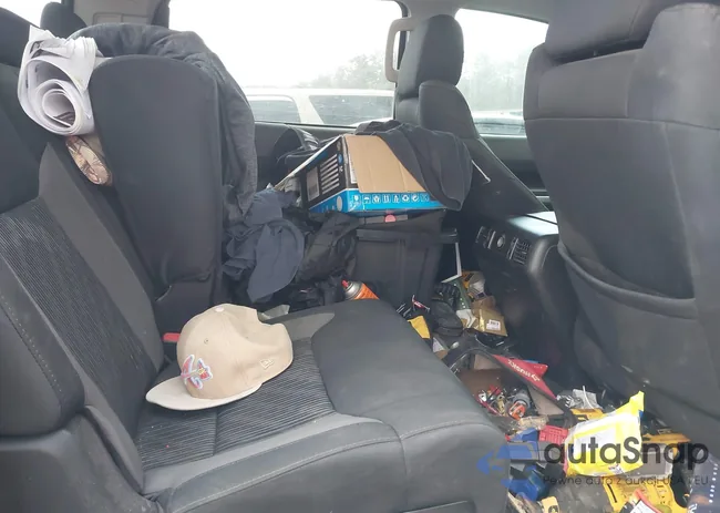 5TFDW5F11GX494738: 41719692