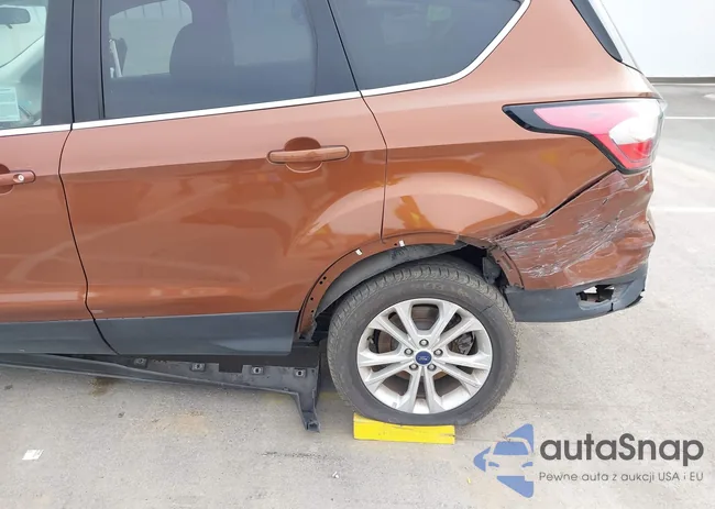 1FMCU0GD8HUE74675: 41719214