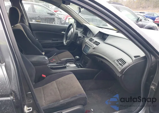 1HGCP26428A024774: 41720826