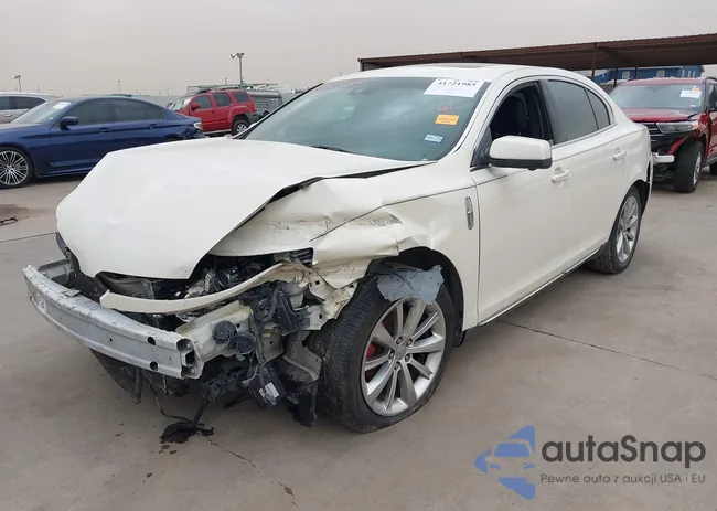 1LNHM93R69G606117: 41721985