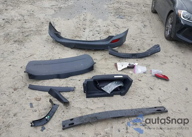 2T3YFREV0FW181812: 41722077