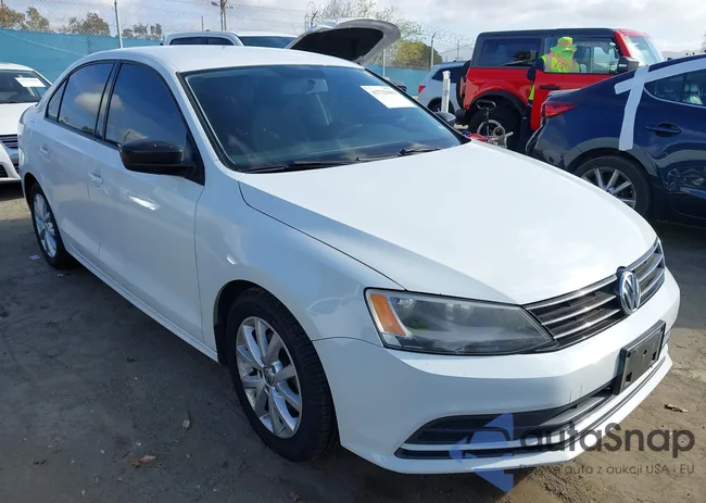 3VWD17AJXFM407499: 41722581