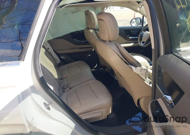 5LMCJ2C97LUL03945: 41722640