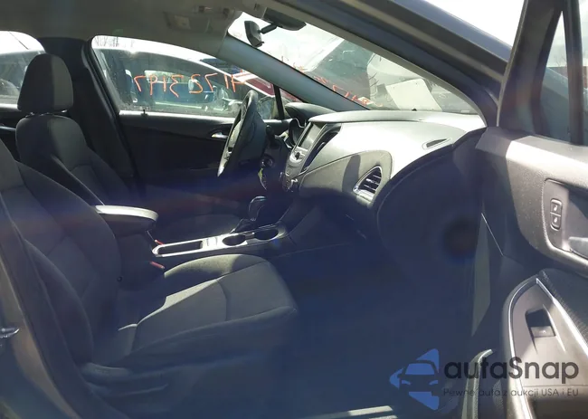 1G1BE5SM0K7115336: 41723197