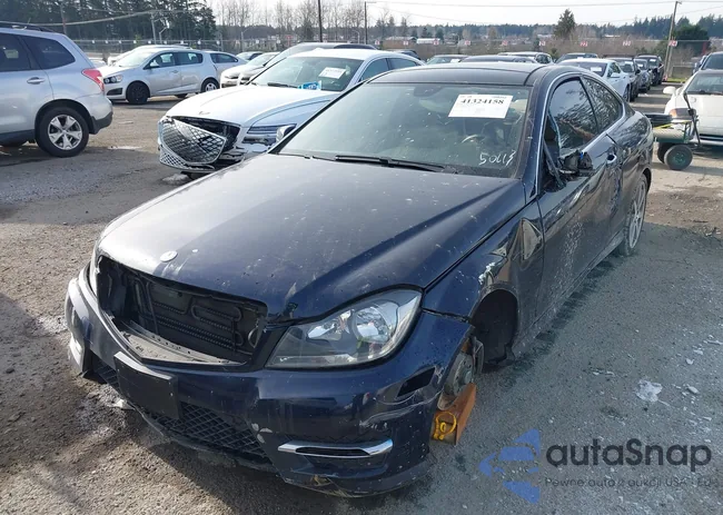 WDDGJ4HB7EG195043: 41725012