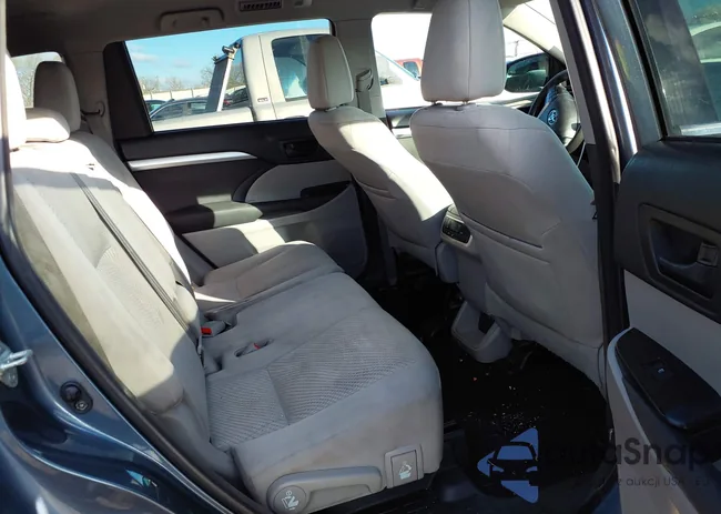 5TDZZRFH1JS246973: 41724379