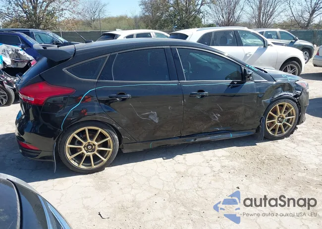 1FADP3L92JL220352: 41725604