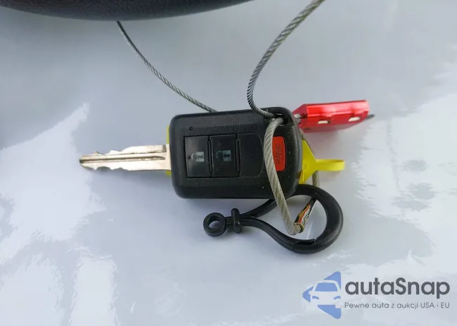 JA4AZ3A34JJ001775: 41725639